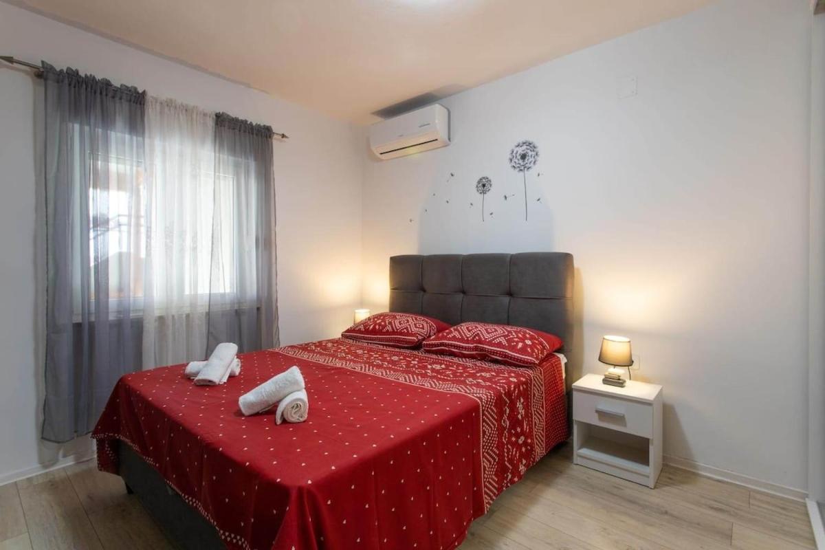 Holiday Home Gamaliel Kaštela Exterior foto